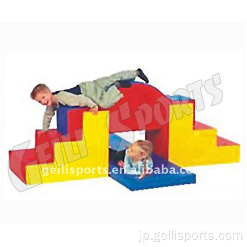 階段との販売用の子供の使用屋内遊び場機器の組み合わせ